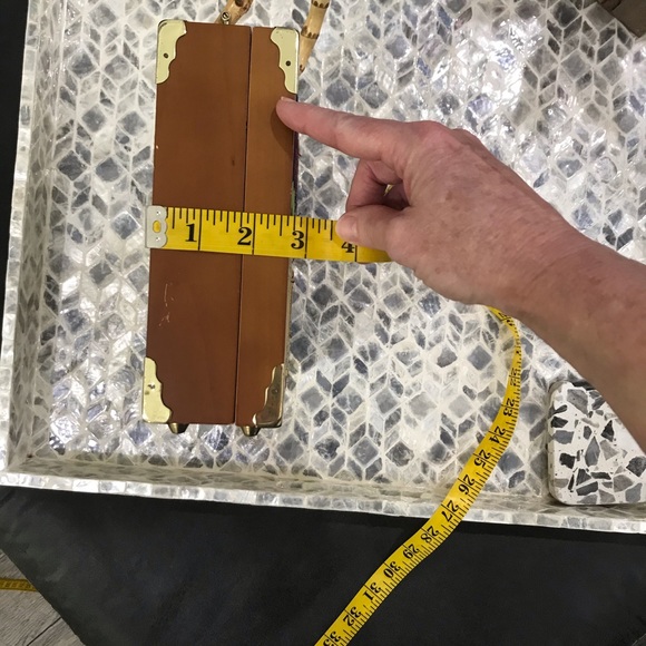 Wooden cigar box style purse. - Picture 8 of 8